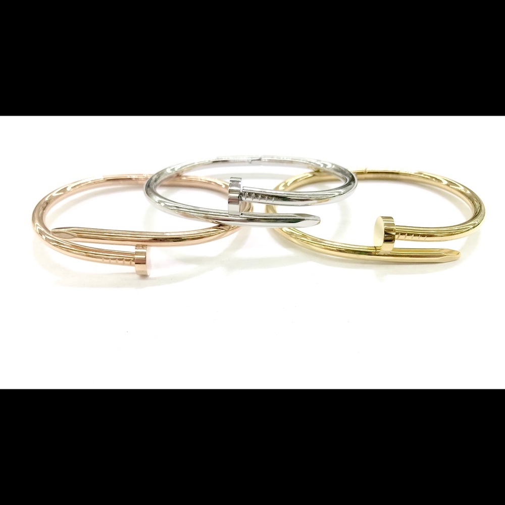 Stainless Steel PLAIN NAIL HEAD BANGLE BRACELET
